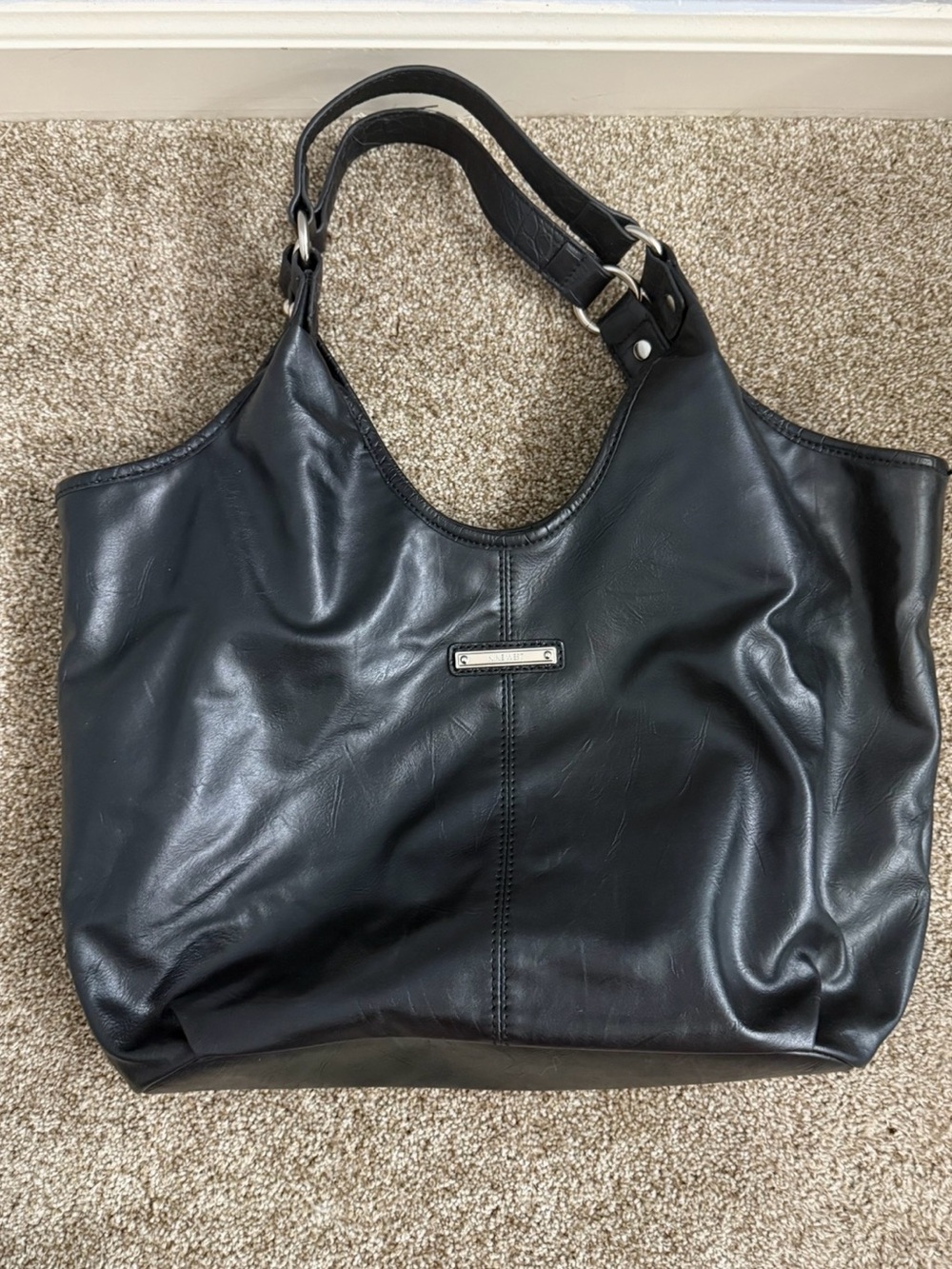 Nine West Black Leather Shoulder Tote